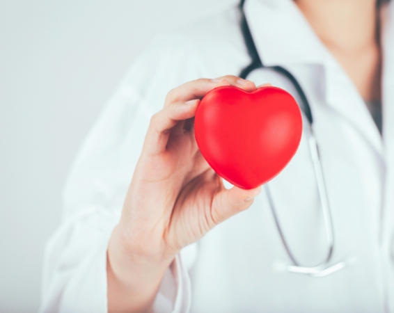 Infarto fulminante: Por que acontece, sinais de alerta e como sobreviver